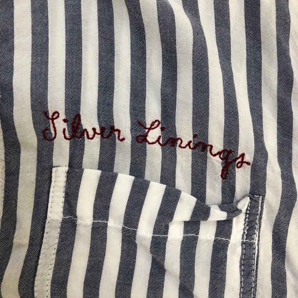 Embroidered 💃 Button Up - Picture 8 of 11